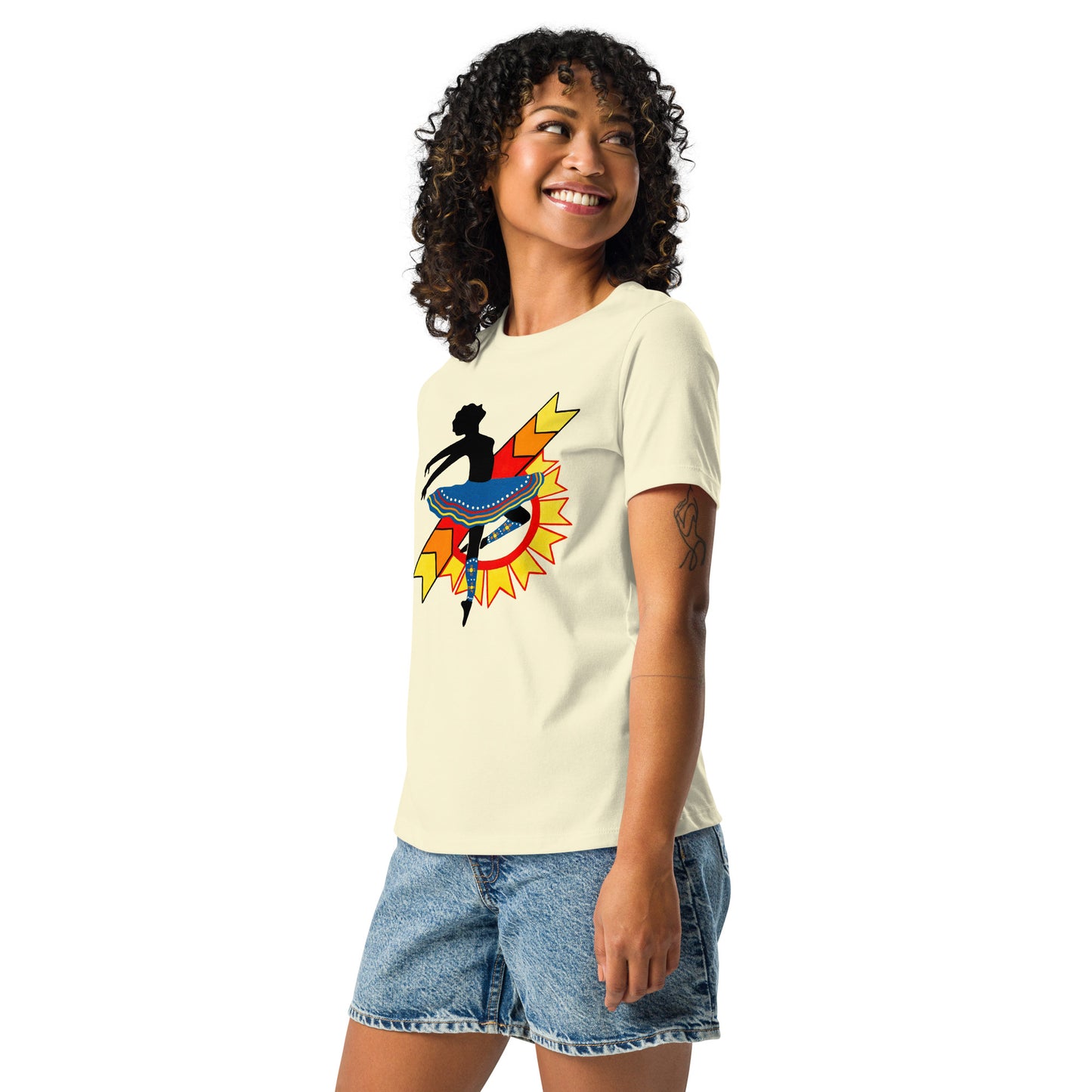 "Plains Dancer" Women's Relaxed T-Shirt