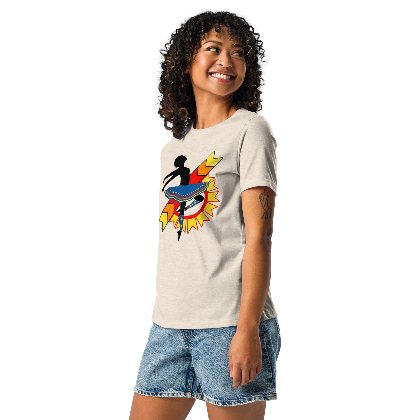 "Plains Dancer" Women's Relaxed T-Shirt